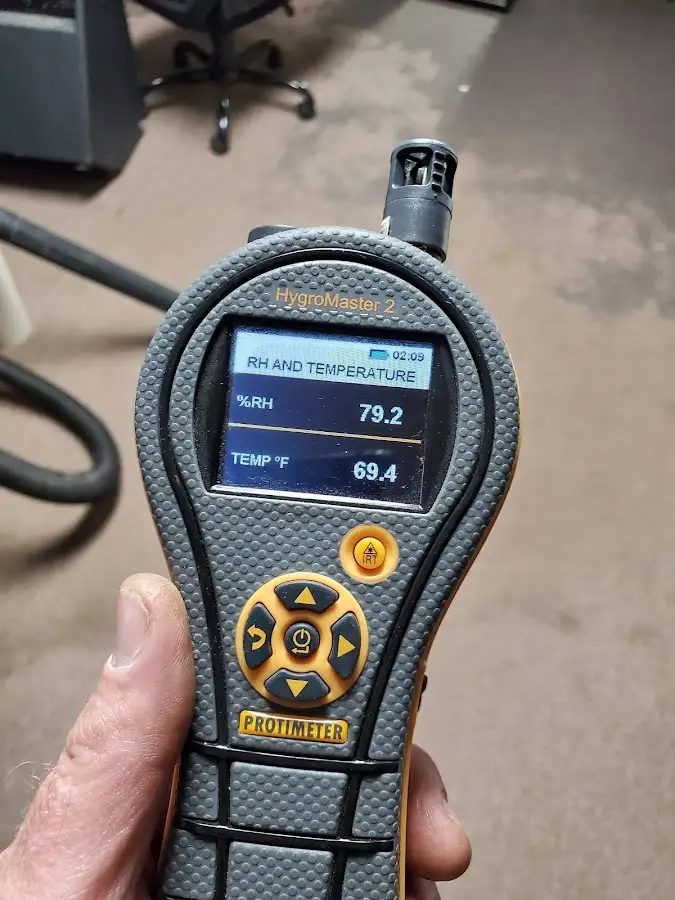Moisture meter humidity assessment for Mold Remediation & Removal in Folcroft